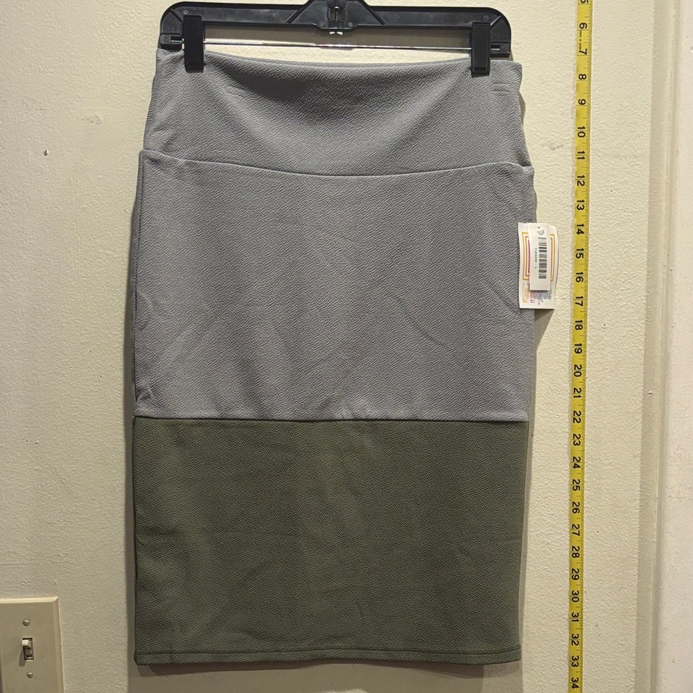 LuLaRoe Gray and Olive Pencil Skirt